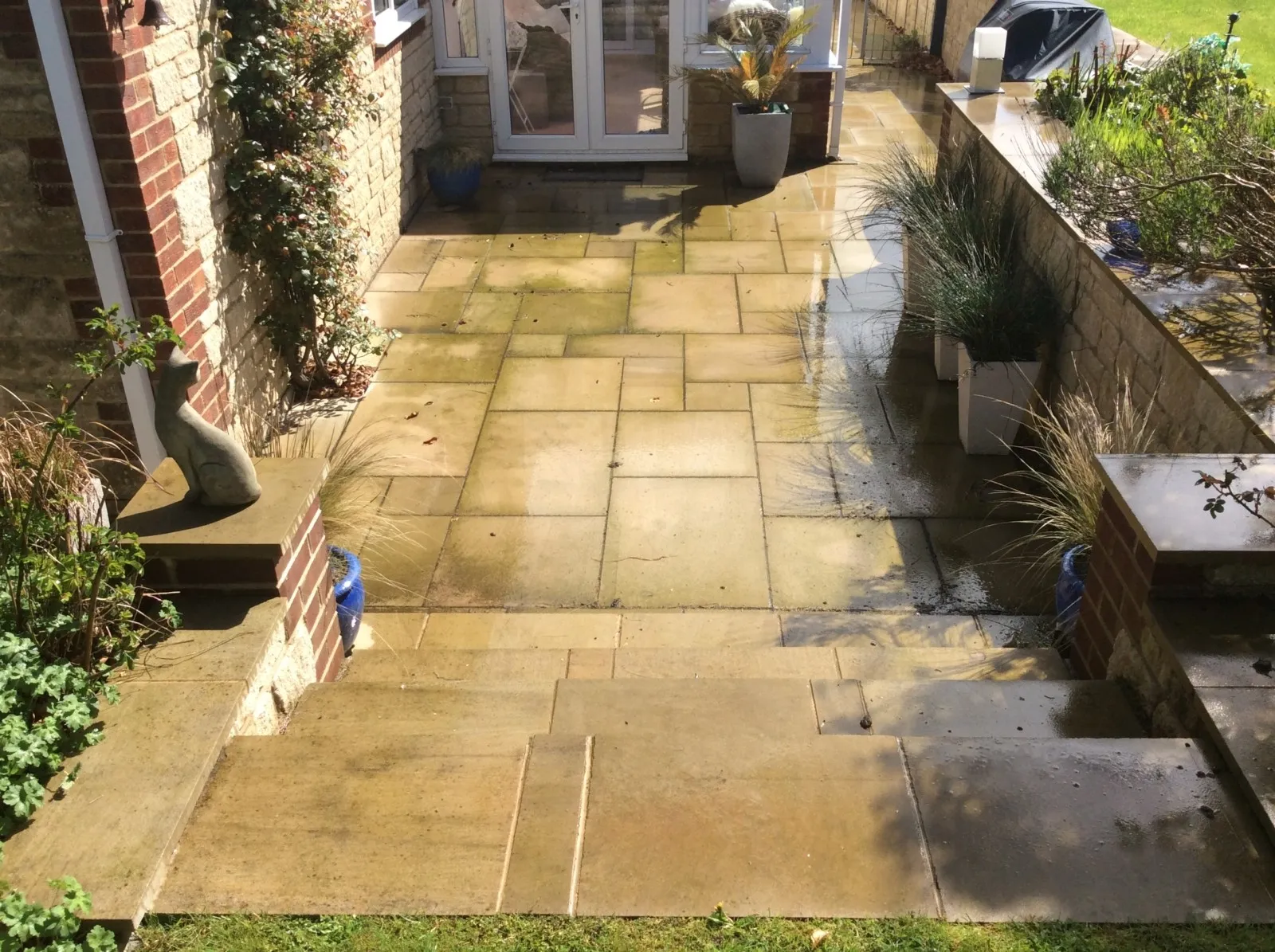 patio cleaning swindon before Patio Cleaning Swindon Before