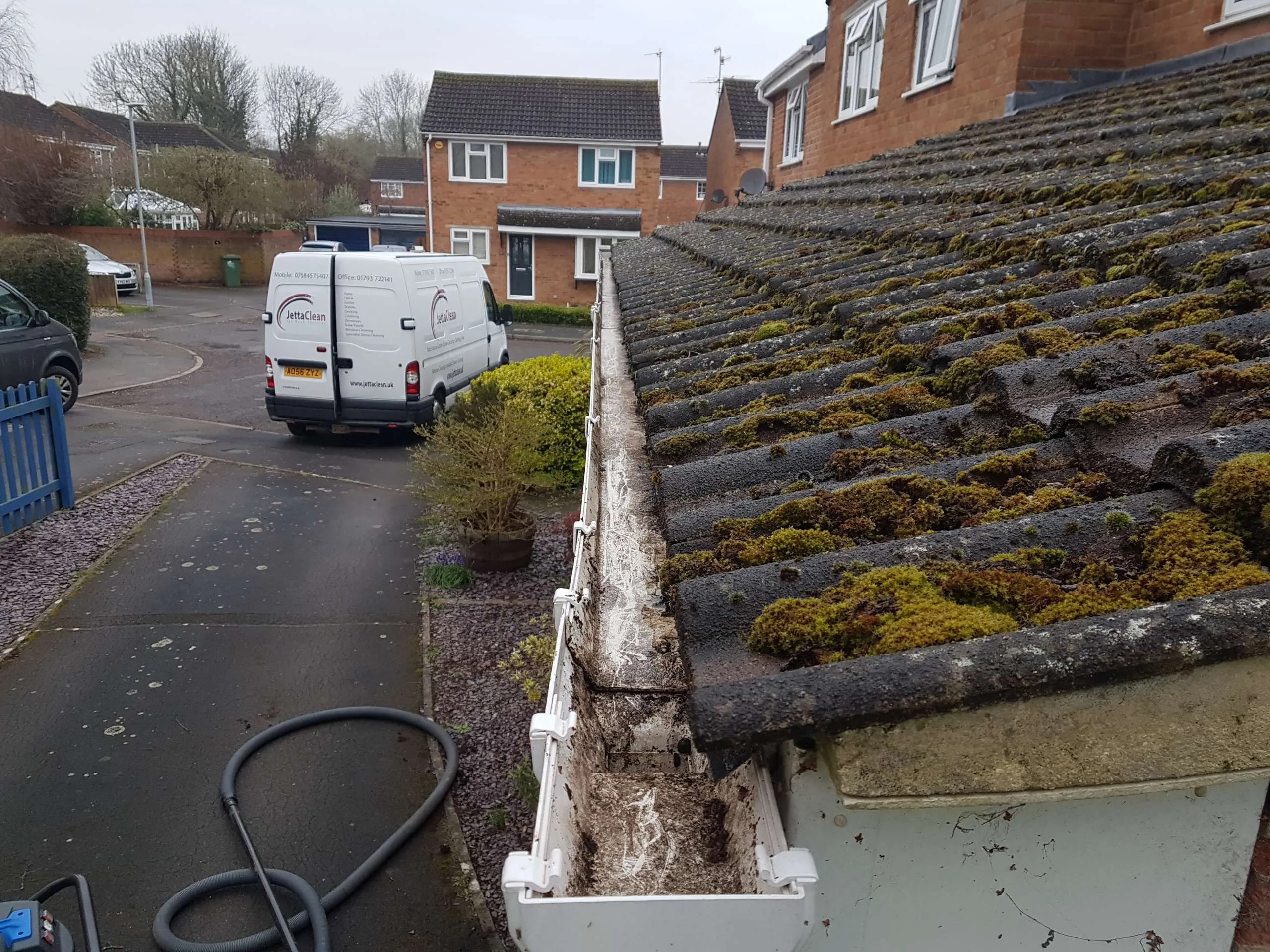 GUTTER AFTER Gutter After